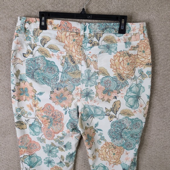Chicos Jeans Women 2.5 US 14 Multicolor Floral Ankle Colorful Denim‎ Stretch - Picture 4 of 11